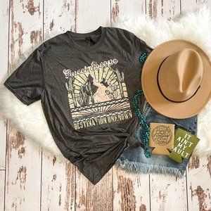 ladies graphic tee | Sweet Escape